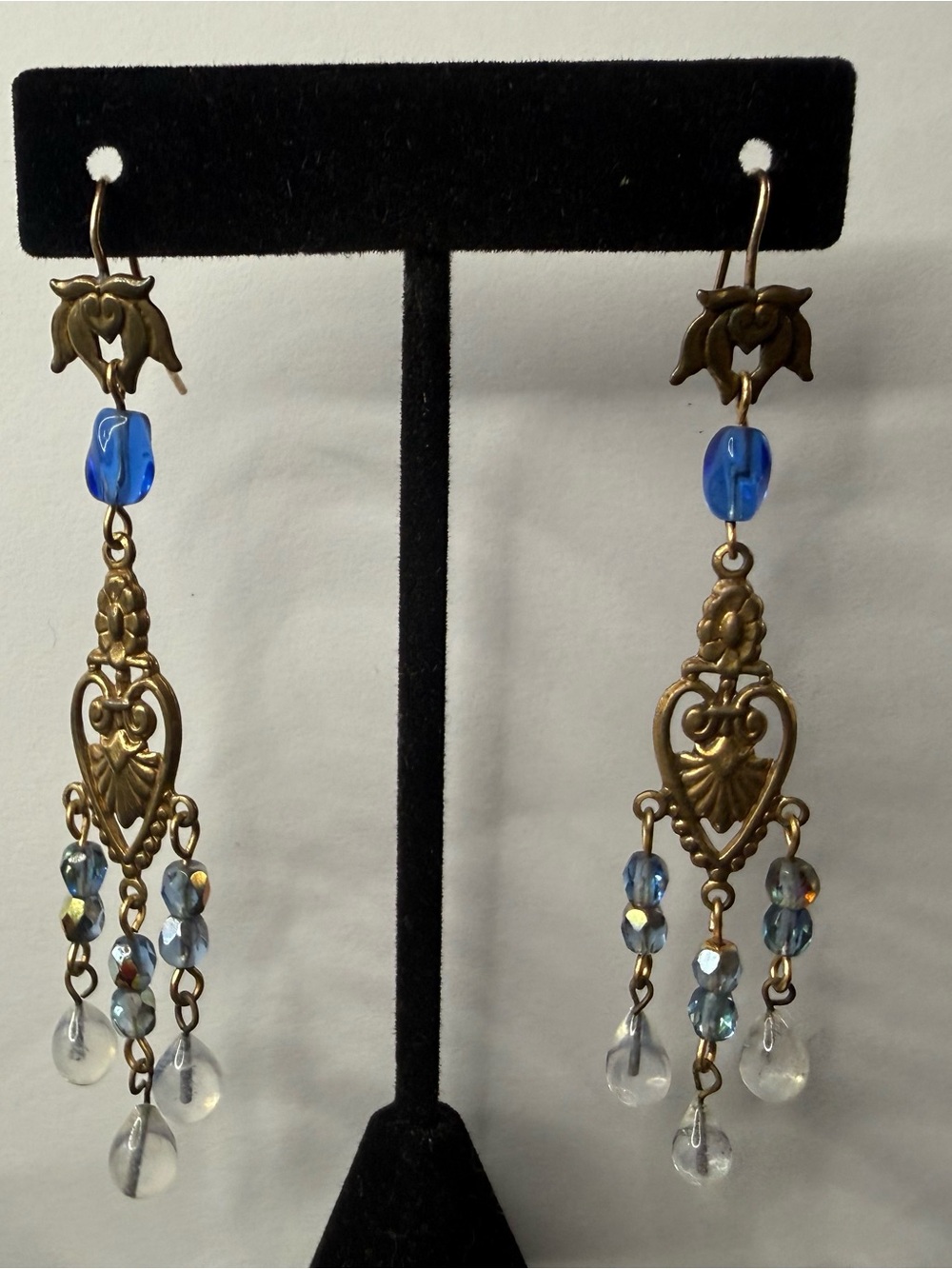 VTG Gold Tone Blue Beaded Chandelier Drop Earrings